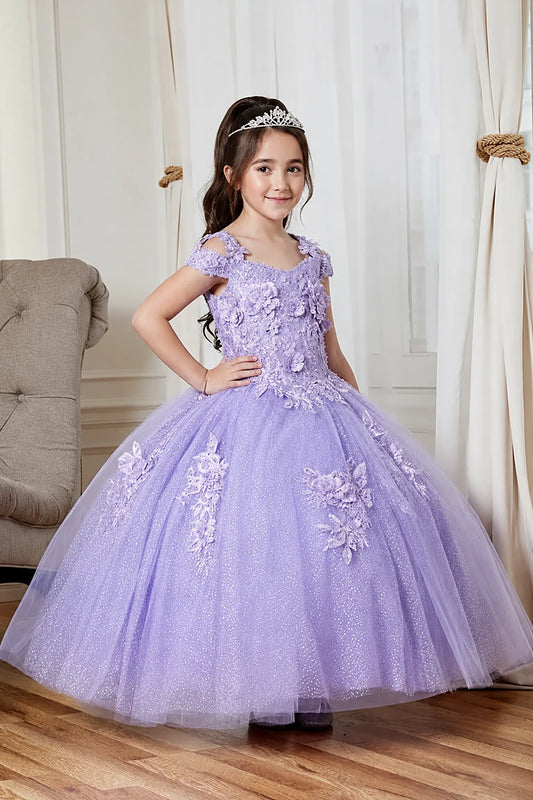 Front view of elegant lilac mini quince dress with shiny tulle bodice and voluminous short skirt.
