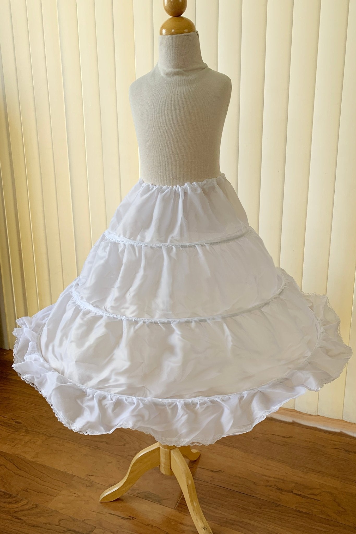 Kid Ball Gown Petticoat – Adjustable Three-Ring Design, Ages 2–16