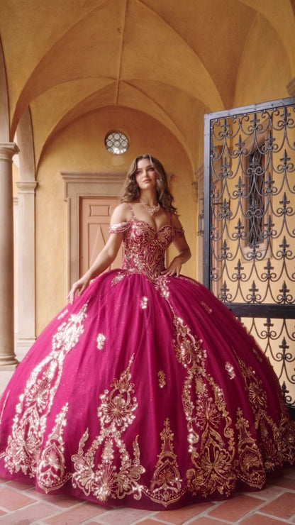 Quinceañera | Red Ballgown with detachable bow and long train sash | Montserrat dress