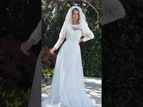 Off-White Wedding Dress with Detachable Bolero Shrug