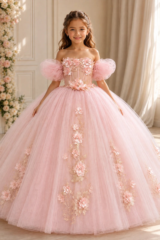 Sparkling details shape, the Light Pink mini quince dress showcases soft tulle puff sleeves and vertical three-dimensional floral appliqués.